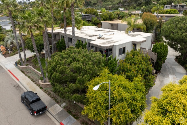 Photo - Rosebay Falls