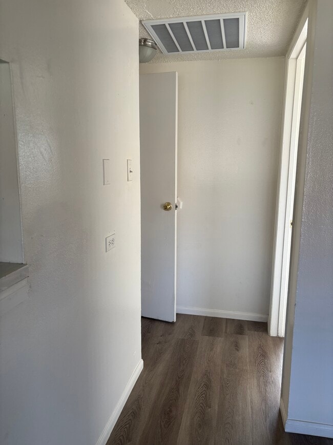 Photo - 190 Las Flores