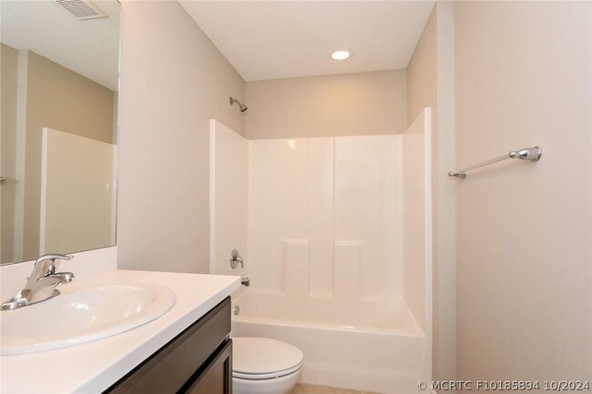 Photo - 3391 SW Espanola St