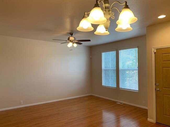 Photo - 3 Bedroom Updated Townhouse in Fountain