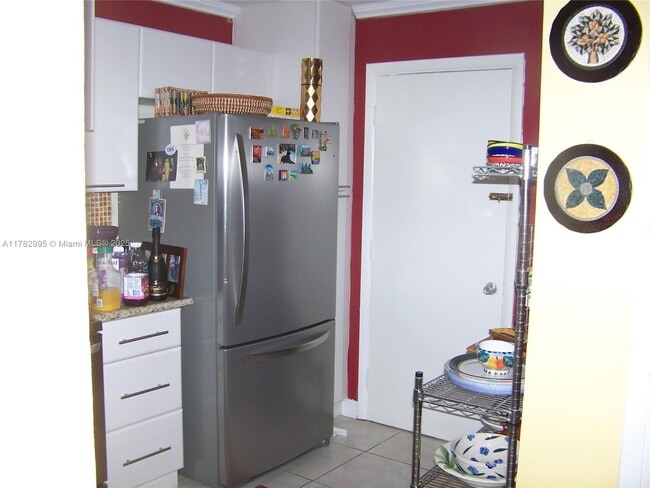 Photo - 2016 Bay Dr Unit 908