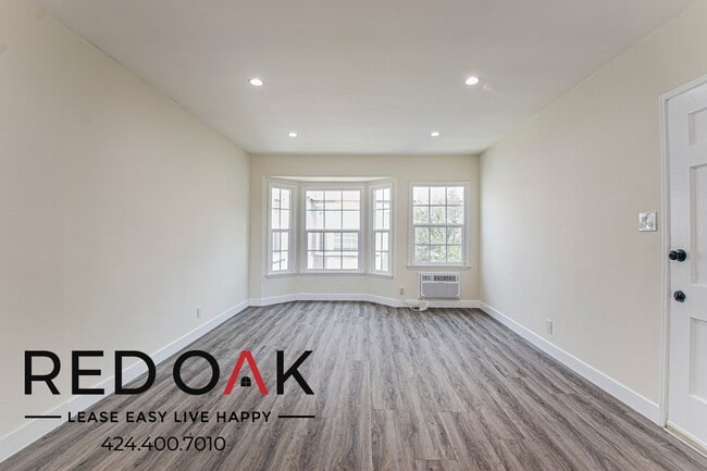 Building Photo - 2609 W 48th St Unit 2