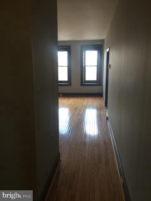 Photo - 700 S Broadway Apartment Unit 300