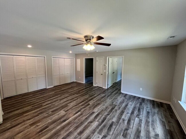 Photo - 1318 Ely Rd Unit C