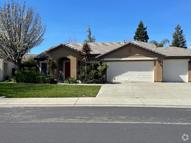 Building Photo - 1610 Bello Dr Rental