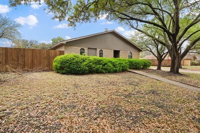 Photo - 3817 Yosemite Dr