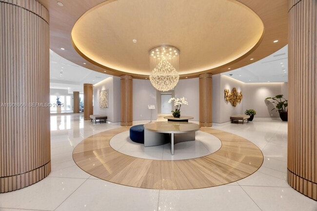 Building Photo - 888 Brickell Key Dr Unit 1001