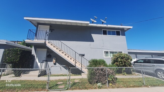 Photo - 13322 Cordary Ave Unidad B