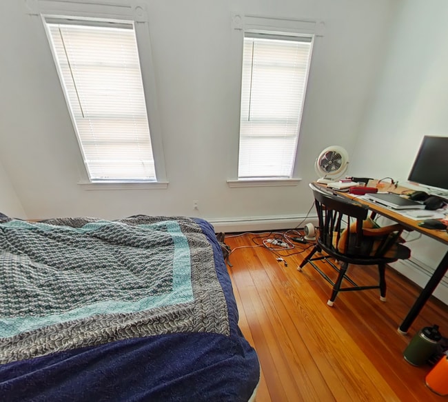 Photo - 17 Princeton St Unit 3