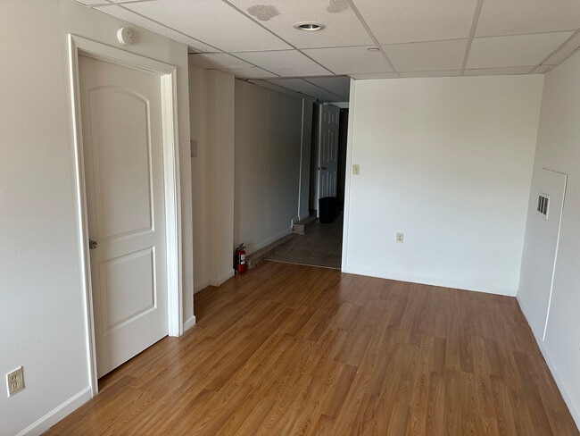 Photo - 1 School St Unit Apartment