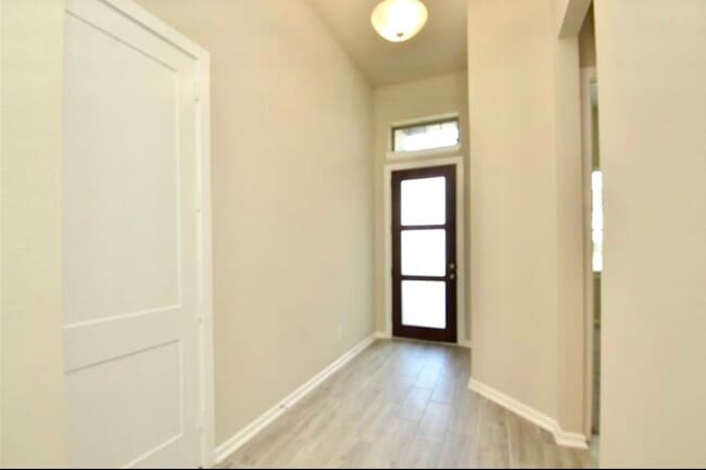 Photo - 4614 Ana Ridge Ln