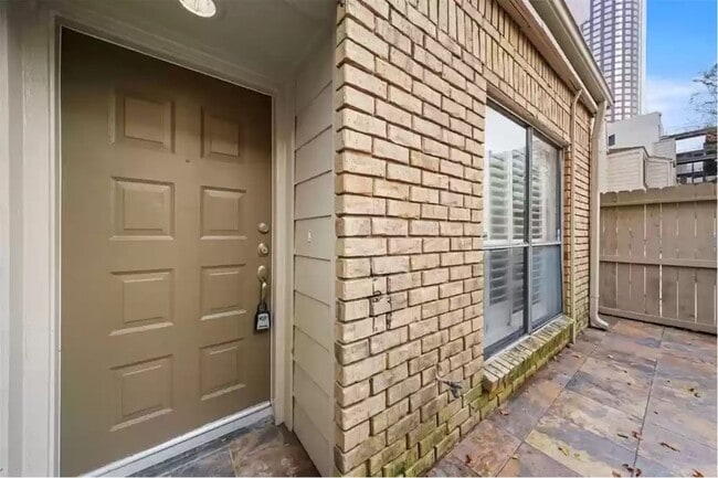 Photo - 1829 Augusta Dr