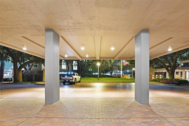 Photo - 3310 Timmons Ln Condo Unit 15L
