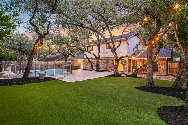 Photo - 11210 Deadoak Ln