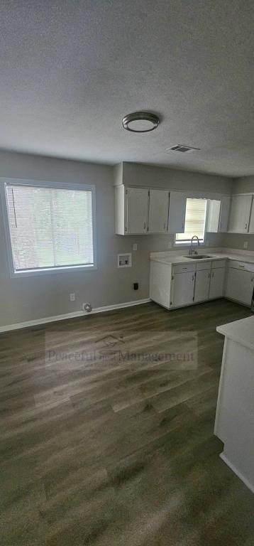 5010 Edo Ct