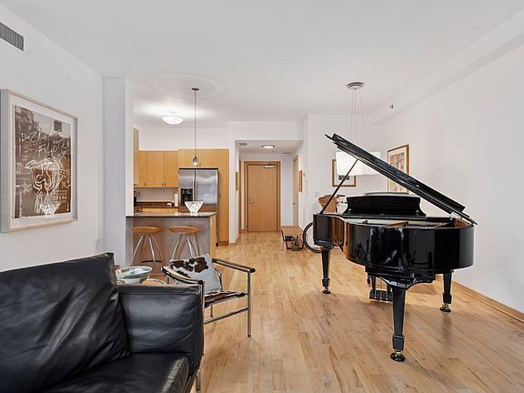 Photo - 215 10th Ave S Unidad 10