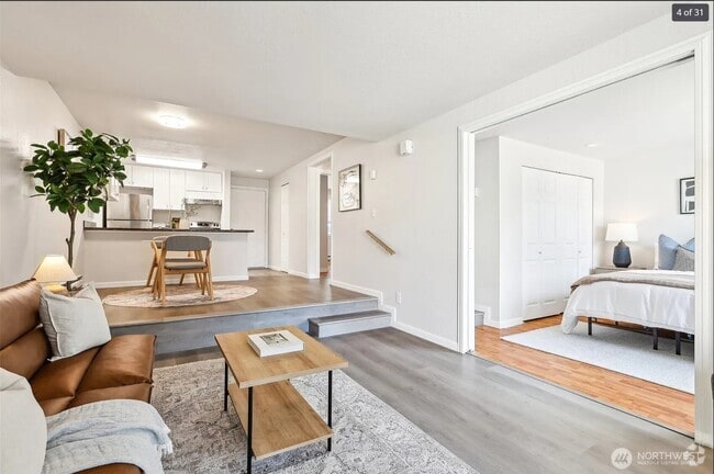 Building Photo - 9484 Redmond - Woodinville Rd NE Unit C204 Rental