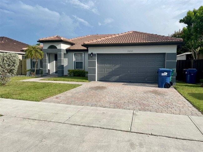 Photo - 14232 SW 163rd St Casa