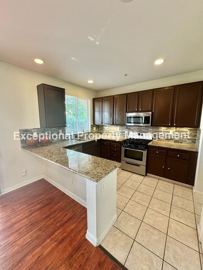 Photo - Beautiful Golf Course Home