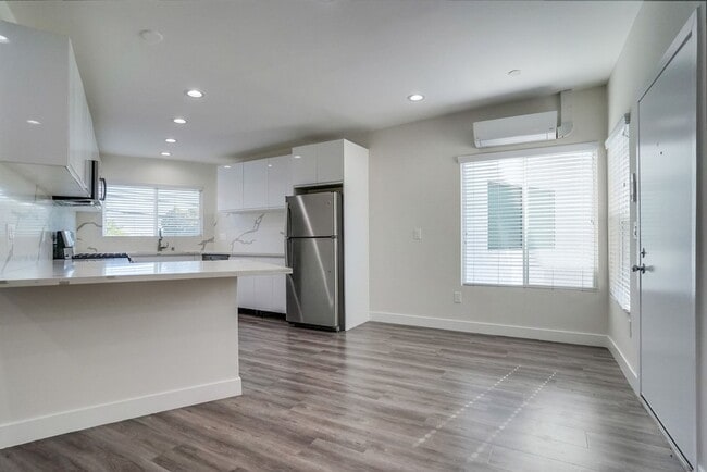 Photo - 715 N Marlborough Ave Unit 07