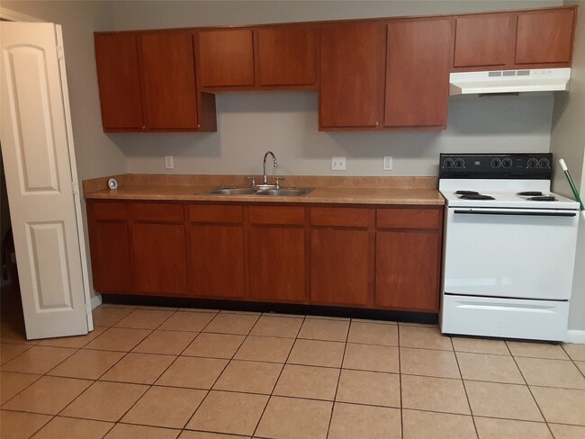 Building Photo - 146 S Bend Ct Rental