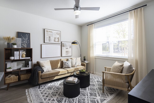 Broadstone Oliver apartments — community photo