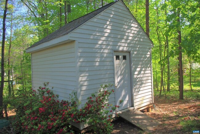 Photo - 3159 Saddlebrook Ln