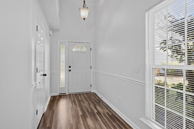 Photo - 75 Oak Ridge Cir