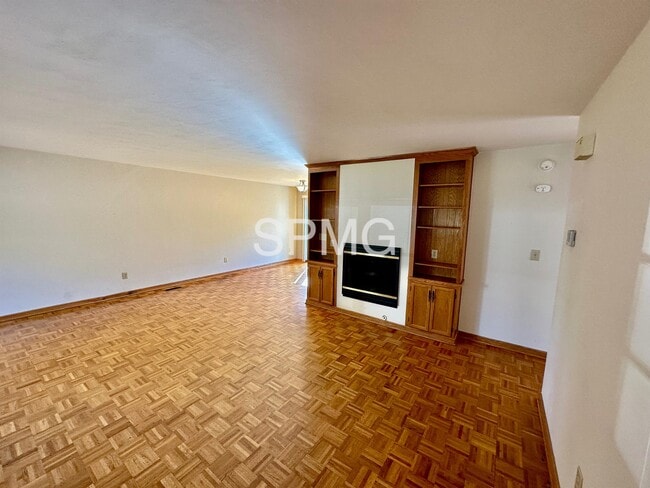 Photo - 1552 Terrace Rd SW