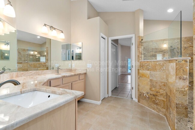 Photo - 614 Canary Island Ct