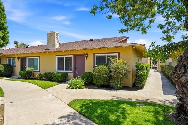 Building Photo - 1531 E La Palma Ave Unit F1