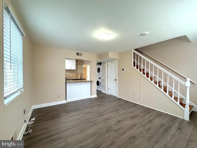 Photo - 5612 7th Rd S