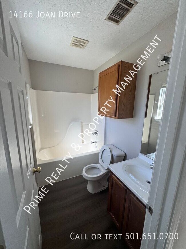 Photo - 14166 Joan Dr