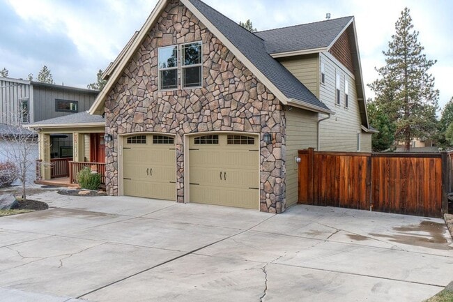 Photo - Craftsman home with many upgrades & RV Parking