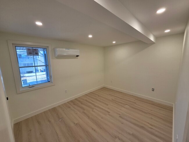 Photo - 34 Union St Unidad B