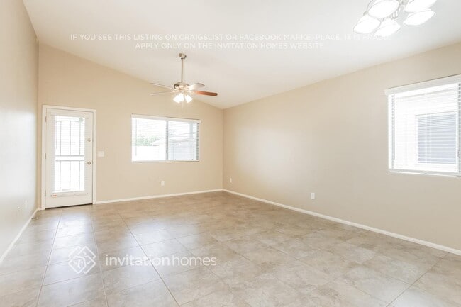 Photo - 2231 S 101st Dr