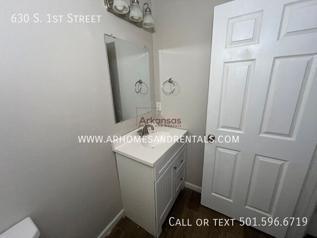 Photo - 630 S 1st St