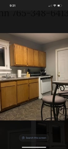 Photo - 609 W Queen St