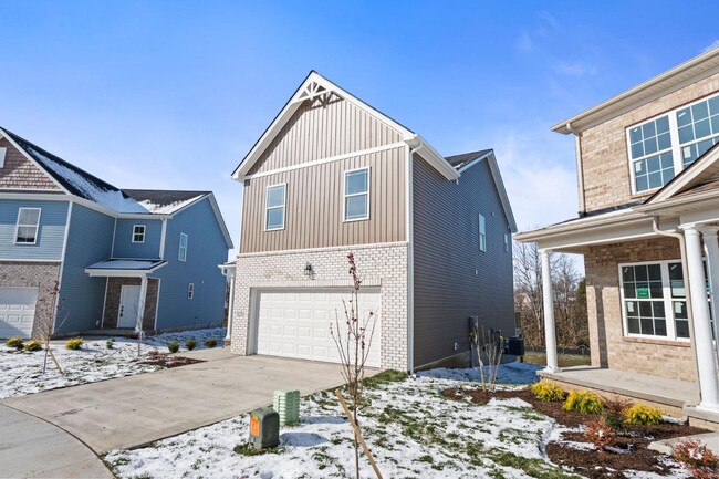 Photo - 120 Lambert Fld