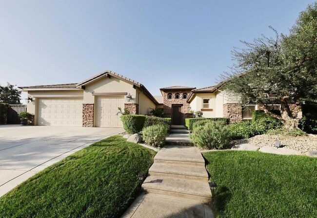 Building Photo - 1700 Briercliff Ct Rental