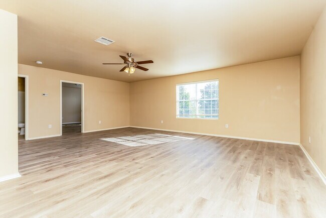 Photo - 8500 Shallow Creek Dr