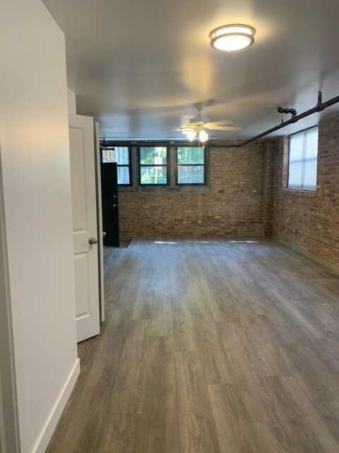 Photo - 2843 N Mildred Ave Unidad 1