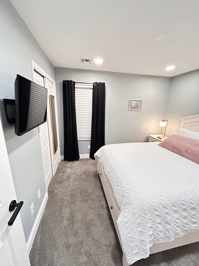 Photo - 1 Candice Ct Unit Private Bedroom