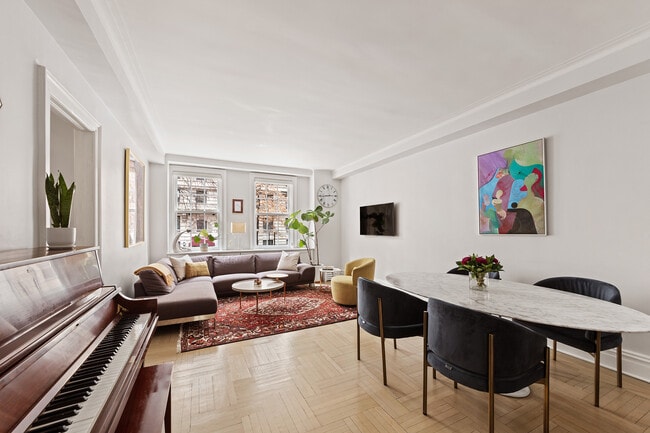 Photo - 522 West End Ave