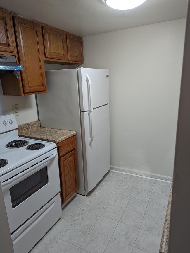 1001 White Oak Rd Unit B11