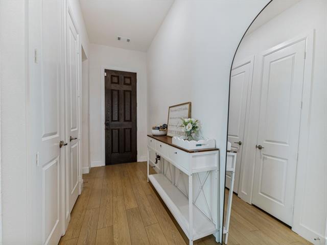 Photo - 1631 Yorkie Dr