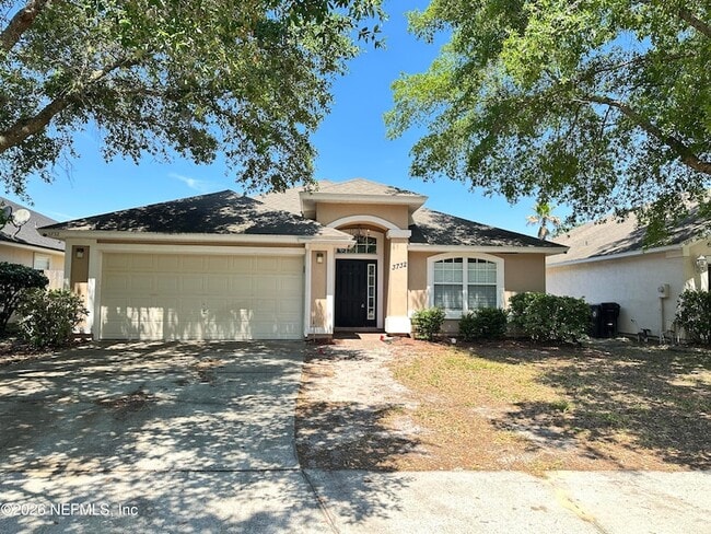 Building Photo - 3732 Briar Ln