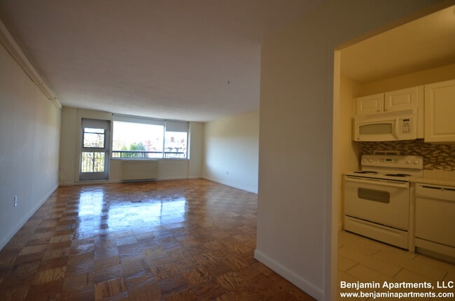 Photo - 75 Monmouth St Apartment Unit 1