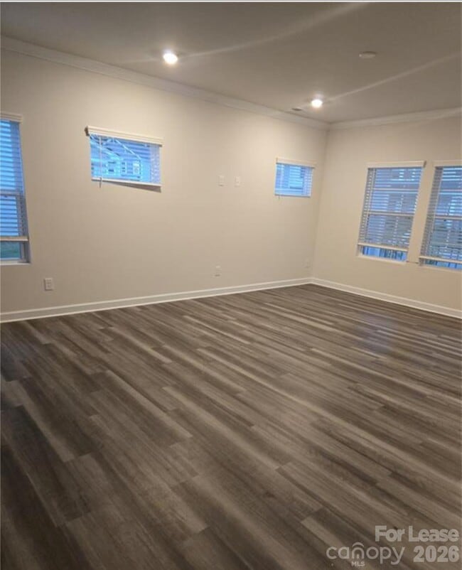 Photo - 433 Cranford Dr