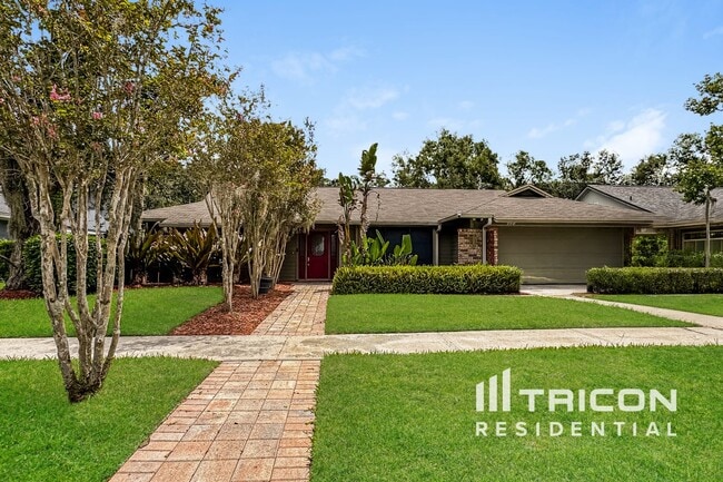 Building Photo - 15803 Hampton Village Dr Rental